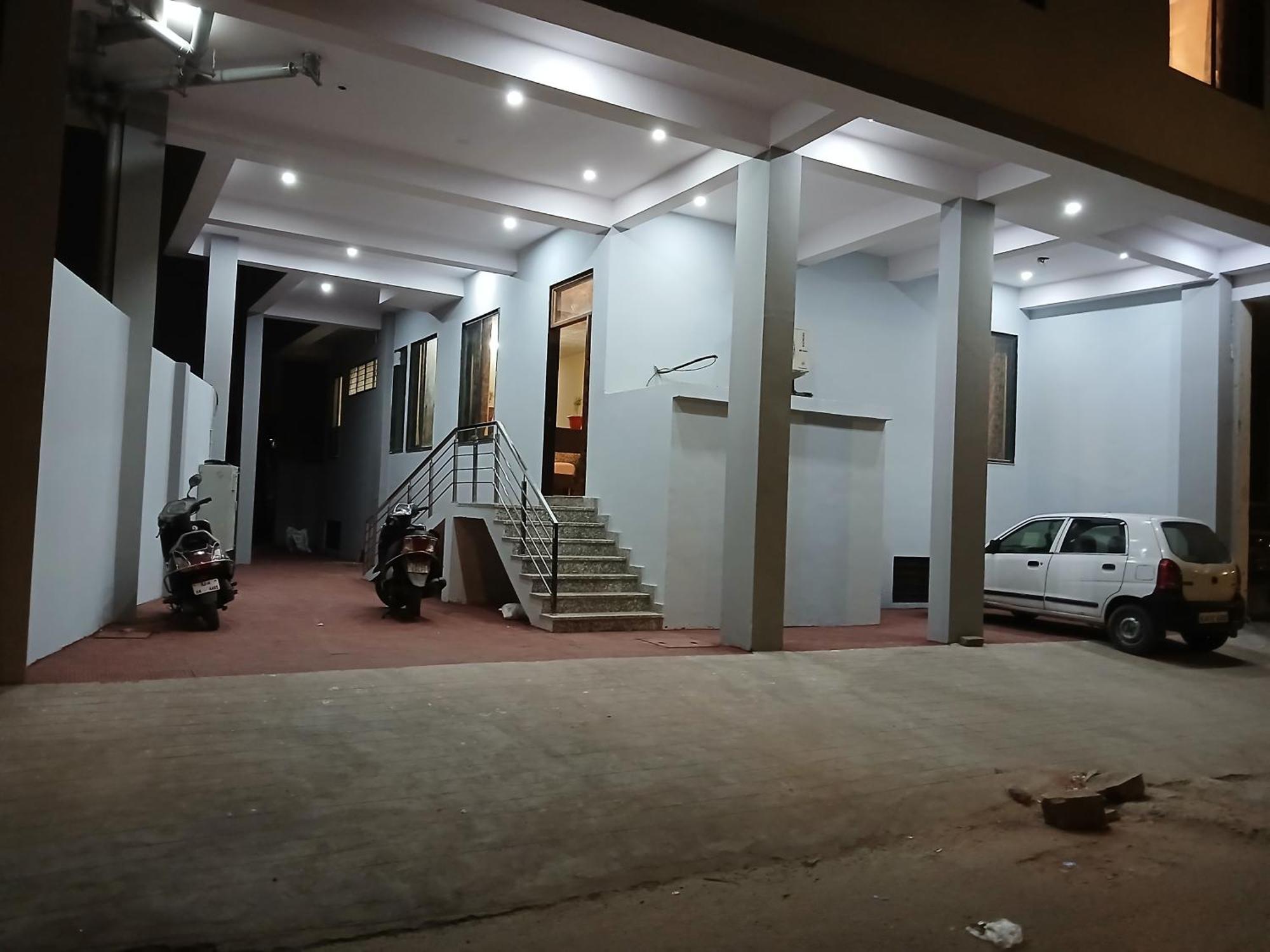 Hotel G M I, Sikar Road Jaipur Exterior foto